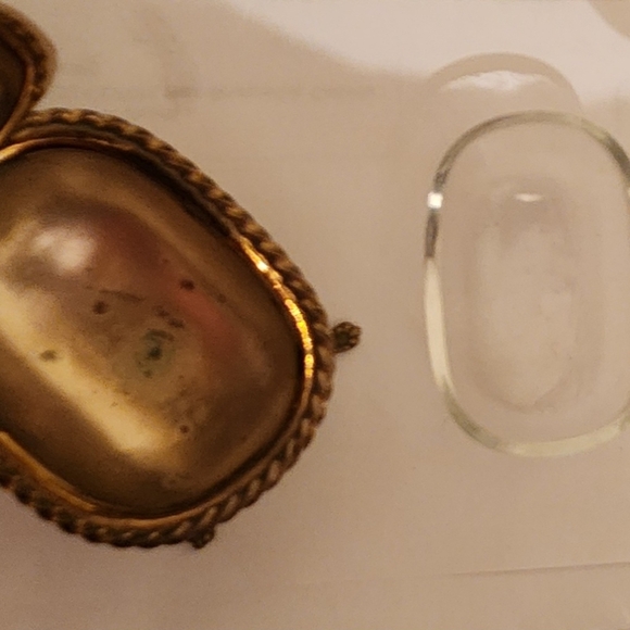 Vintage Brass Salt Cellar - Picture 4 of 12